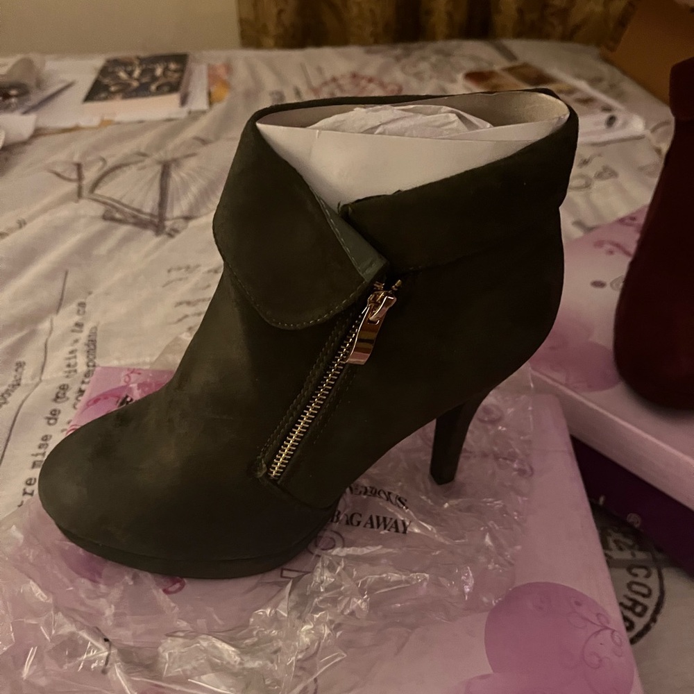 Olive green heel bootie